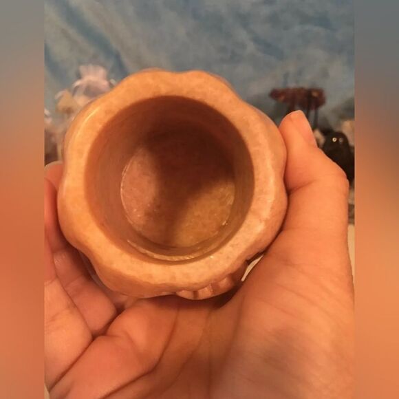 Sunstone Hollow Jack-O-Lantern Pumpkin CrystalCarving With Light 424g 3.2”x3” - Picture 7 of 10